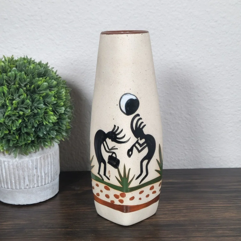 Kokopelli Sandstone Ceramic Pottery Vase Southwest Style Art Decor 8 in.